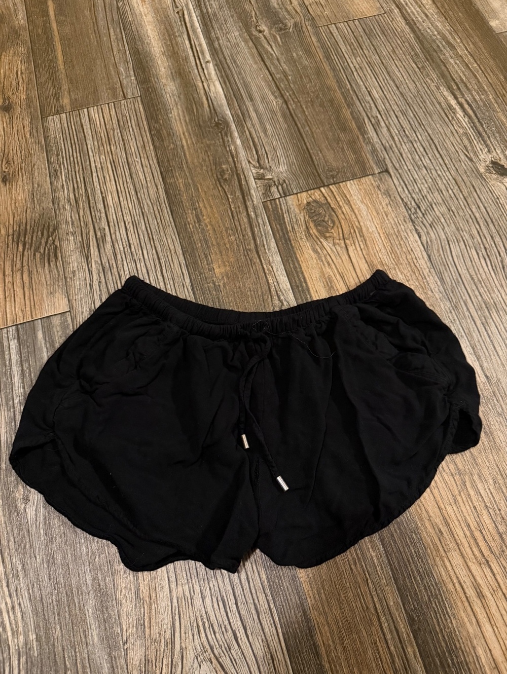 Divided H & M